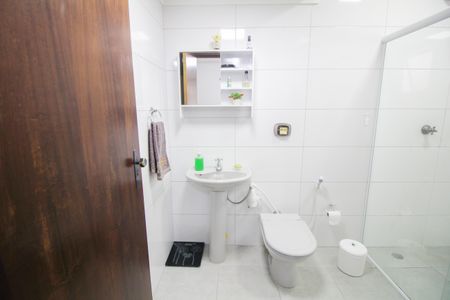 Casa à venda com 233m², 2 quartos e 10 vagas Casa à venda com 233m², 2 quartos e 10 vagasBanheiro - Suite 2