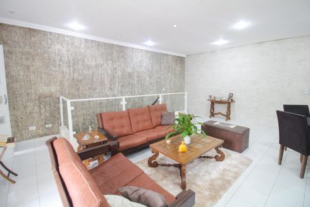 Casa à venda com 233m², 2 quartos e 10 vagas Casa à venda com 233m², 2 quartos e 10 vagasSala 1