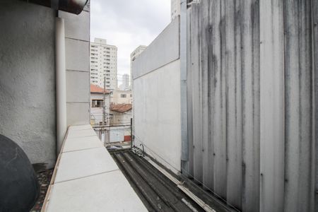 Casa à venda com 233m², 2 quartos e 10 vagas Casa à venda com 233m², 2 quartos e 10 vagasÁrea de Serviço e Acesso à Área Gourmet