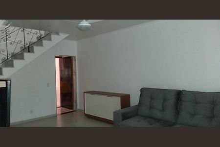 Casa à venda com 120m², 3 quartos e 2 vagas