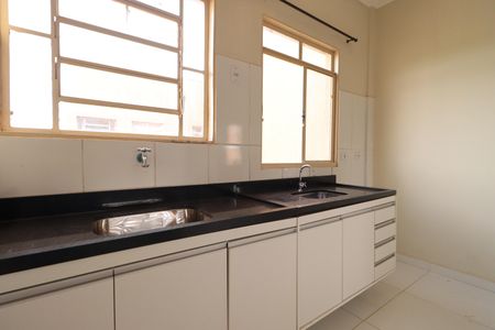 Apartamento para alugar com 44m², 2 quartos e 1 vagaCozinha