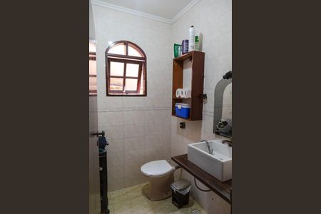 Casa à venda com 300m², 3 quartos e 6 vagas Casa à venda com 300m², 3 quartos e 6 vagasLavabo