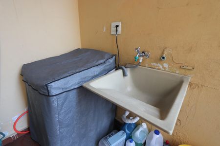 Casa à venda com 120m², 3 quartos e 2 vagasÁrea de Serviço