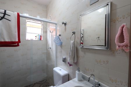 Casa à venda com 120m², 3 quartos e 2 vagasBanheiro da Suíte