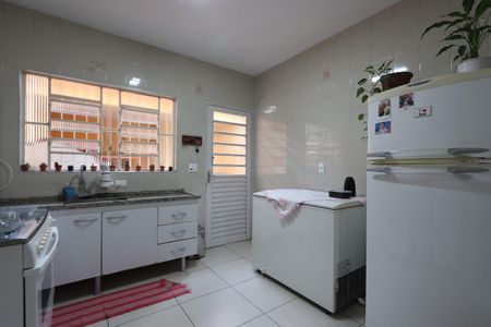 Casa à venda com 120m², 3 quartos e 2 vagasCozinha