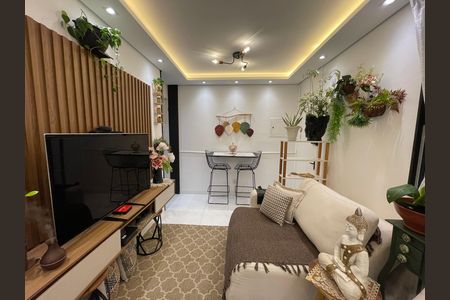 Apartamento para alugar com 48m², 2 quartos e 1 vaga Apartamento para alugar com 48m², 2 quartos e 1 vagaSala