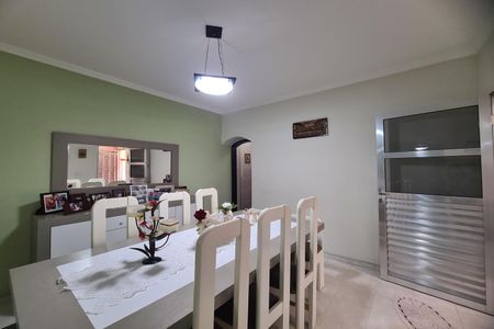 Casa à venda com 150m², 4 quartos e 4 vagasSala de Jantar