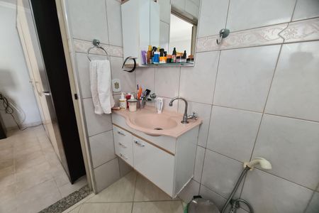 Casa à venda com 150m², 4 quartos e 4 vagasBanheiro da Suíte 3