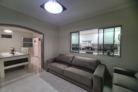 Casa à venda com 150m², 4 quartos e 4 vagasSala 1