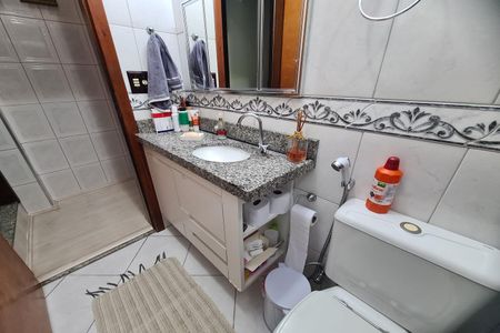 Casa à venda com 150m², 4 quartos e 4 vagasBanheiro