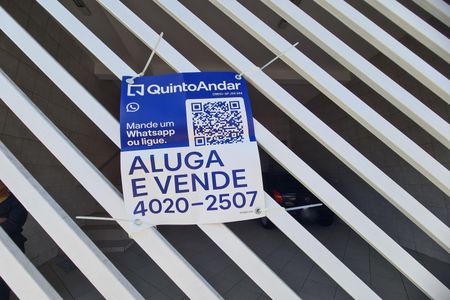 Casa à venda com 150m², 4 quartos e 4 vagasPlaca