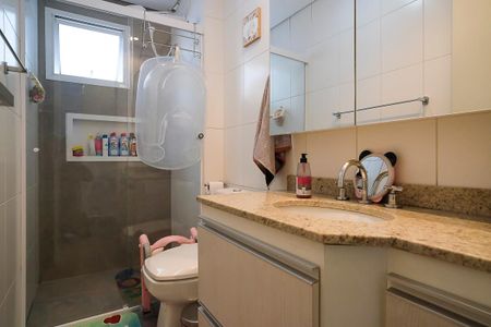Apartamento à venda com 96m², 3 quartos e 2 vagasBanheiro