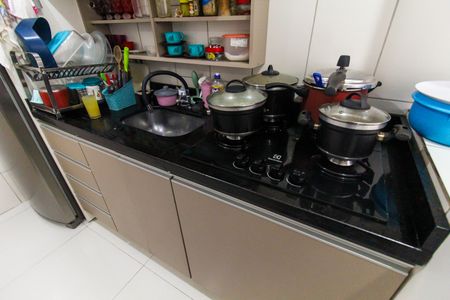 Apartamento para alugar com 46m², 2 quartos e sem vagaCozinha e Área de Serviço