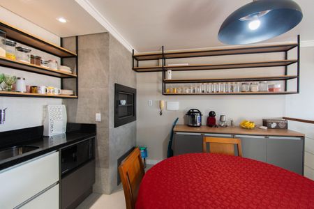 Apartamento à venda com 190m², 4 quartos e 3 vagasSala