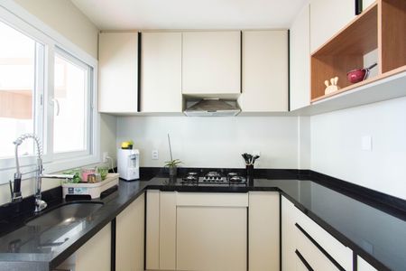 Apartamento à venda com 190m², 4 quartos e 3 vagasCozinha