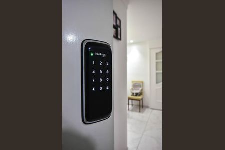 Apartamento para alugar com 60m², 2 quartos e 1 vaga Apartamento para alugar com 60m², 2 quartos e 1 vagaFechadura Eletrônica
