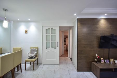 Apartamento para alugar com 60m², 2 quartos e 1 vaga Apartamento para alugar com 60m², 2 quartos e 1 vagaSala