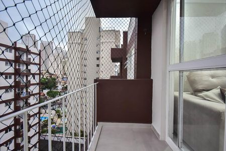Apartamento para alugar com 60m², 2 quartos e 1 vaga Apartamento para alugar com 60m², 2 quartos e 1 vagaVaranda