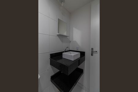 Banheiro social de apartamento à venda com 2 quartos, 39m² em Vila Buenos Aires, São Paulo