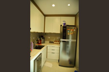 Apartamento à venda com 69m², 2 quartos e sem vagaCozinha