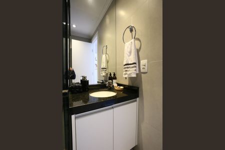 Apartamento à venda com 162m², 2 quartos e 3 vagasBanheiro da Suíte 1