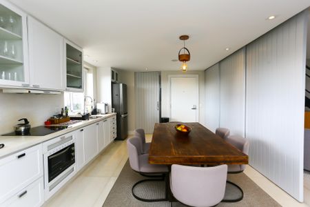 Apartamento à venda com 162m², 2 quartos e 3 vagasCozinha