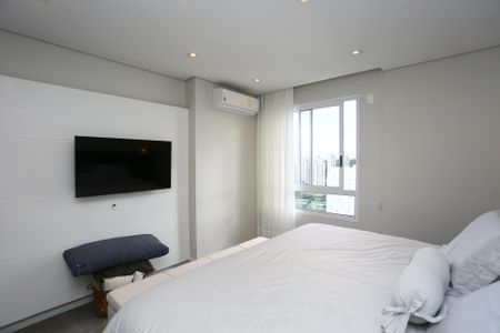 Apartamento à venda com 162m², 2 quartos e 3 vagasSuíte 2