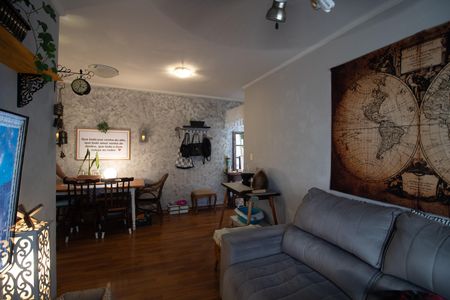 Apartamento à venda com 56m², 2 quartos e 1 vaga Apartamento à venda com 56m², 2 quartos e 1 vagaSala