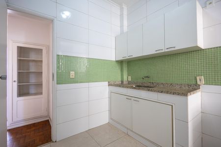 Apartamento à venda com 70m², 2 quartos e sem vagaCozinha