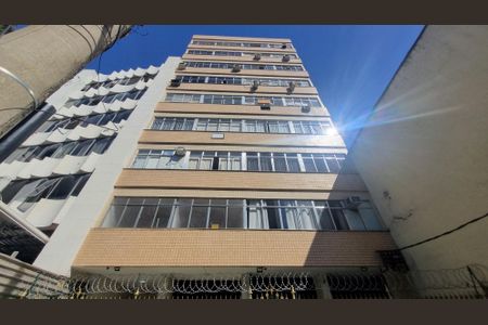Apartamento à venda com 70m², 2 quartos e sem vagaFachada