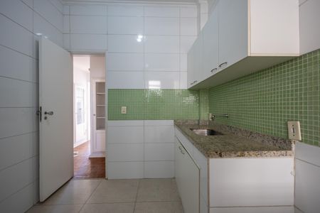 Apartamento à venda com 70m², 2 quartos e sem vagaCozinha