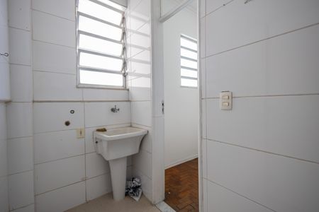 Apartamento à venda com 70m², 2 quartos e sem vagaÁrea de Serviço