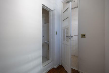 Apartamento à venda com 70m², 2 quartos e sem vagaQuarto de Serviço