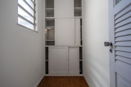 Apartamento à venda com 70m², 2 quartos e sem vagaQuarto de Serviço