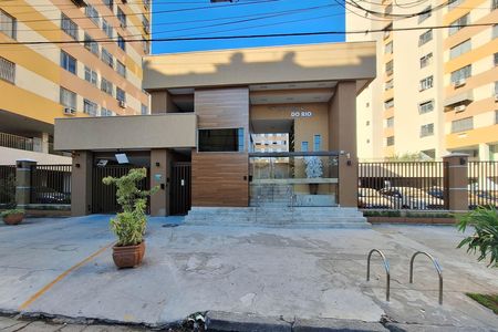 Apartamento para alugar com 65m², 2 quartos e 1 vagaFachada