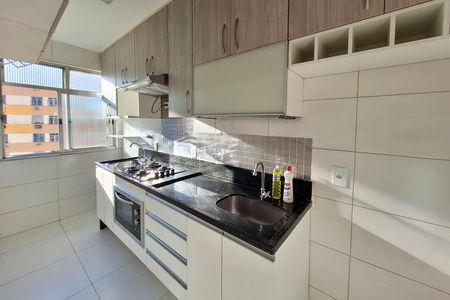 Apartamento para alugar com 65m², 2 quartos e 1 vagaCozinha