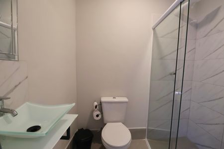 Studio para alugar com 36m², 1 quarto e 1 vaga Studio para alugar com 36m², 1 quarto e 1 vagaBanheiro