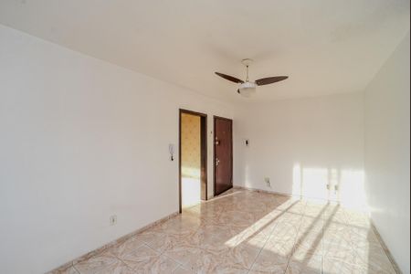 Apartamento à venda com 56m², 2 quartos e 1 vaga Apartamento à venda com 56m², 2 quartos e 1 vagaSala