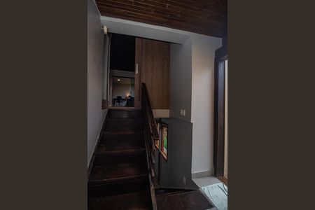 Casa à venda com 300m², 4 quartos e 5 vagasCorredor