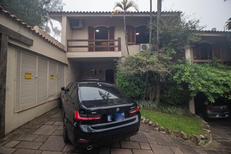 Casa à venda com 300m², 4 quartos e 5 vagasGaragem