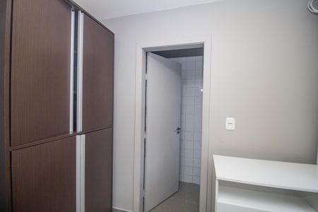 Casa à venda com 300m², 4 quartos e 5 vagasSuíte 1