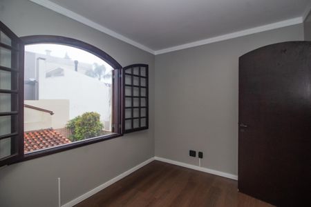 Casa à venda com 300m², 4 quartos e 5 vagasQuarto 1