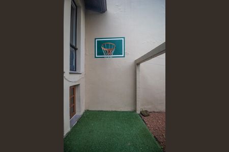 Casa à venda com 300m², 4 quartos e 5 vagasQuintal