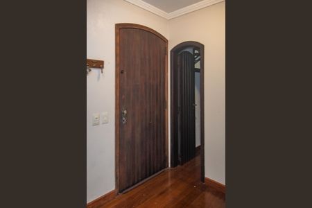 Casa à venda com 300m², 4 quartos e 5 vagasSala