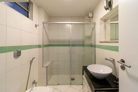 Apartamento à venda com 102m², 2 quartos e 1 vagaBanheiro