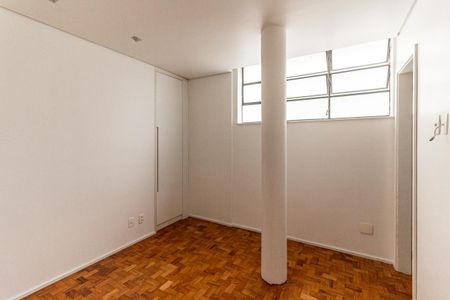 Apartamento à venda com 244m², 4 quartos e 1 vagaSuíte 2