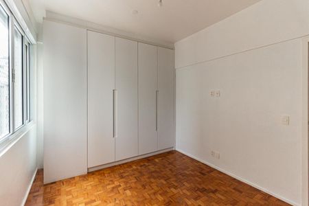 Apartamento à venda com 244m², 4 quartos e 1 vagaSuíte 3