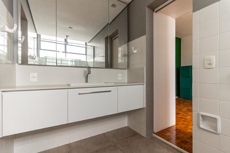 Apartamento à venda com 244m², 4 quartos e 1 vagaBanheiro da Suíte 3