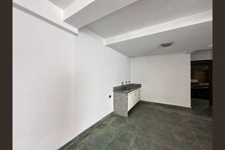 Casa à venda com 300m², 5 quartos e 4 vagas Casa à venda com 300m², 5 quartos e 4 vagasFoto 26