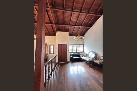 Casa à venda com 300m², 5 quartos e 4 vagas Casa à venda com 300m², 5 quartos e 4 vagasFoto 17